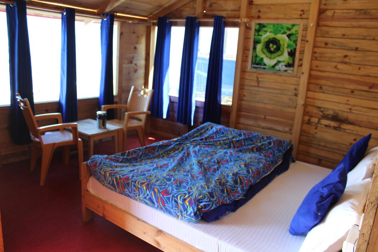 Blue Poppy Resorts Joshīmath エクステリア 写真