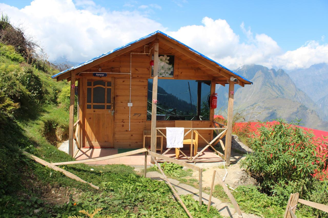 Blue Poppy Resorts Joshīmath エクステリア 写真